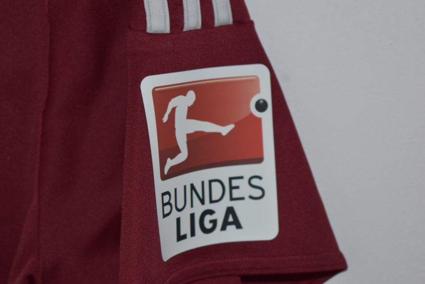 1. FC N&uuml;rnberg 2015-2016 Adidas hjemmebanetr&oslash;je i st&oslash;rrelse S med Nicklas F&uuml;llkrug p&aring; ryggen 5073 FOTO