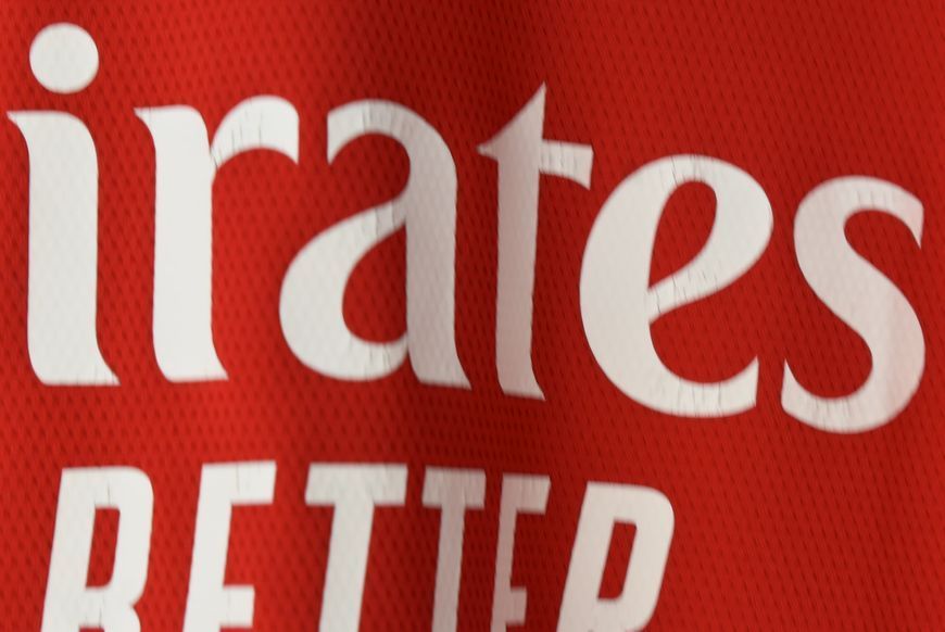 Arsenal 2021-2022 hjemmebanetr&oslash;je Adidas i st&oslash;rrelse M med Bukayo Saka p&aring; ryggen 4881 FOTO