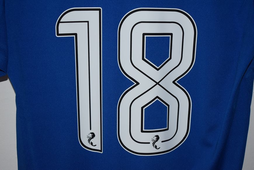 Glasgow Rangers 2024-2025 domowa koszulka Castore w rozmiarze M z V&aacute;clav Čern&yacute; na plecach 4647 ZDJECIE