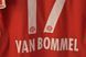 Bayern M&uuml;nchen 2007-2008 Adidas hjemmebanetr&oslash;je i st&oslash;rrelse M med Mark van Bommel p&aring; ryggen 5083 FOTO 3