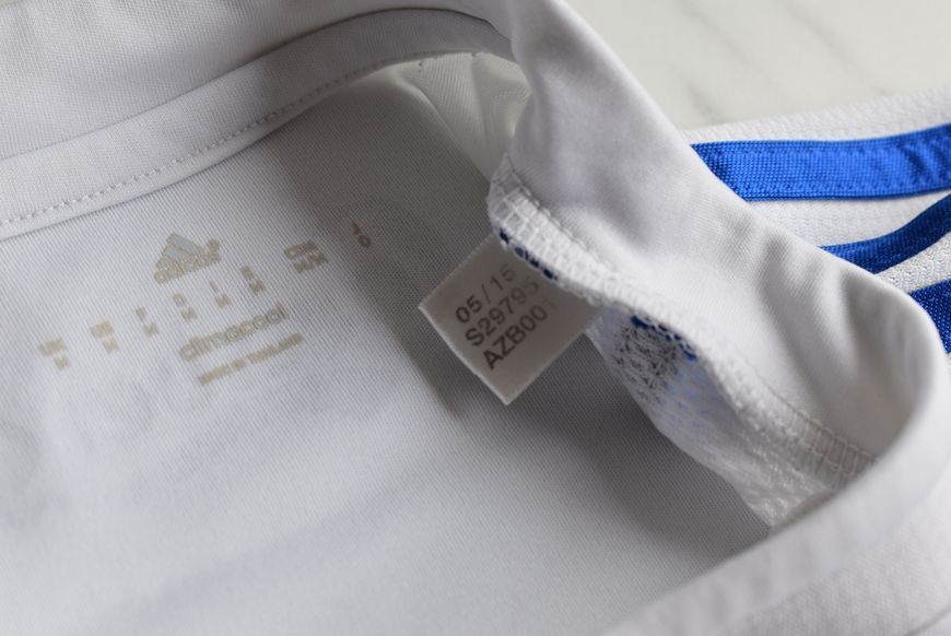 FC K&oslash;benhavn 2015-2016 hjemmebanetr&oslash;je Adidas str. M med Tom H&oslash;gli 4935 FOTO