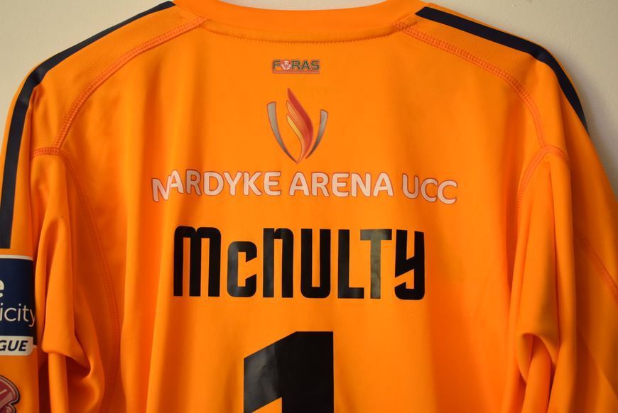 Cork City 2018 goalkeeper shirt Adidas size M with Mark McNulty 4892 PHOTO