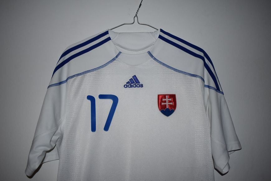 PLAYER ISSUE Slovakia 2010-2011 home retro Adidas shirt size M with Marek Ham&scaron;ik on the back 4452 PHOTO