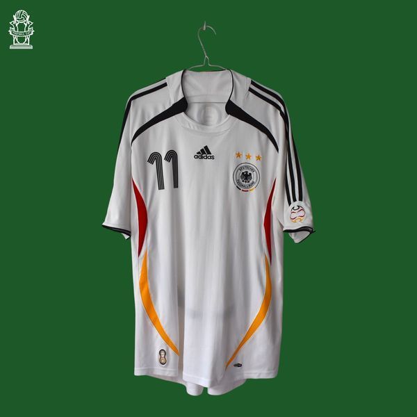 Tyskland VM 2006 hjemmebanetr&oslash;je Adidas i st&oslash;rrelse XL med Miroslav Klose p&aring; ryggen 4939 FOTO