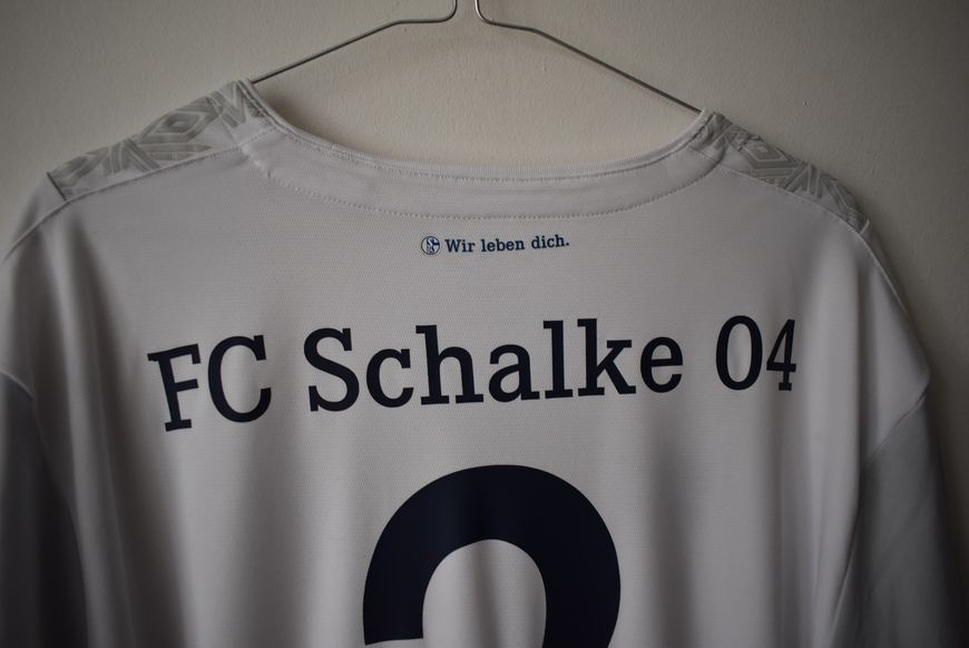 Schalke 04 2019-2020 wyjazdowa koszulka Umbro w rozmiarze XXL z Weston McKennie na plecach