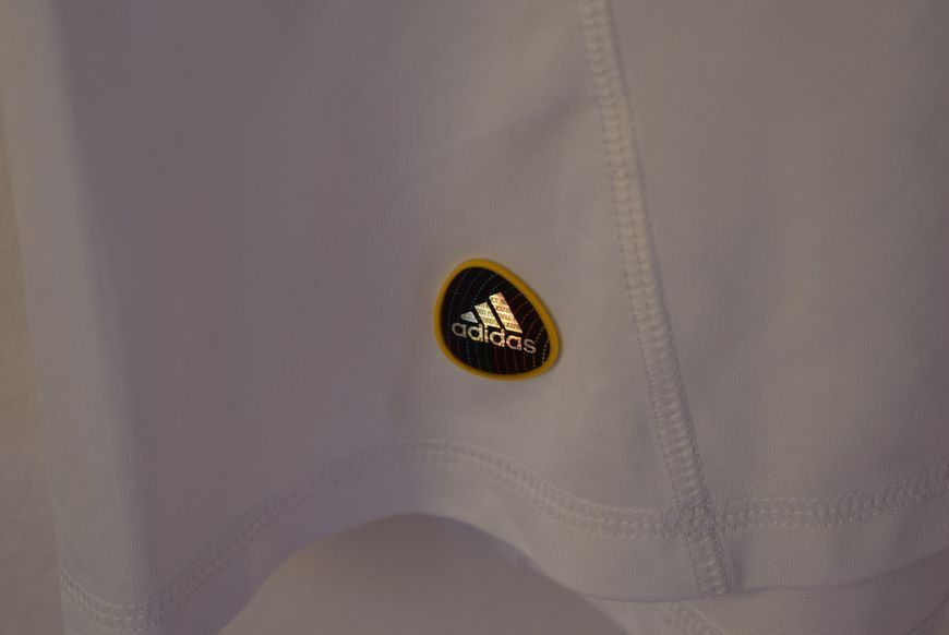 Germany 2010 World Cup Adidas home shirt in size L with Toni Kroos on the back 5087 PHOTO