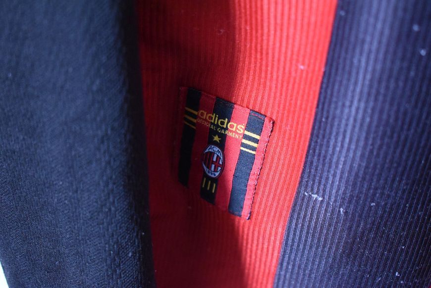AC Milan 1998-1999 hjemme retro tr&oslash;je Adidas i st&oslash;rrelse XXL med Paolo Maldini p&aring; ryggen 4504 FOTO
