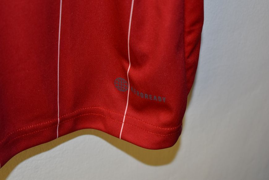 BNWT Fortuna D&uuml;sseldorf 2022-2023 domowa koszulka Adidas w rozmiarze XL z Michałem Karbownikiem na plecach 4752 ZDJECIE
