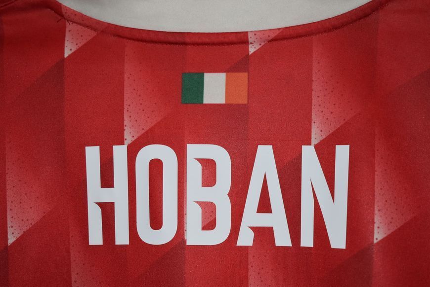 Dundalk 2022 away Umbro shirt size L with Patrick Hoban on the back 4554 PHOTO