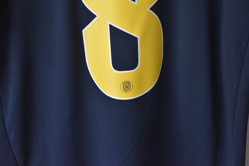 Girona 2024-2025 away shirt Puma size L with Viktor Tsygankov on the back 4990 PHOTO