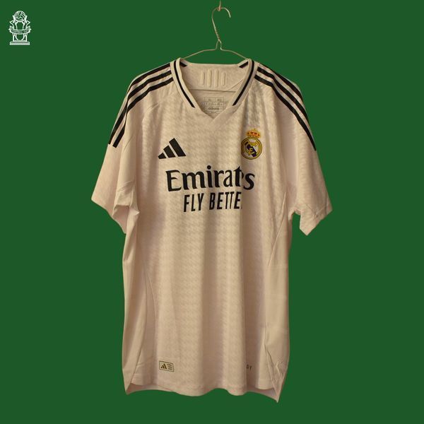 BNWT PLAYER ISSUE Real Madrid 2024-2025 home shirt XL Endrick 4896 PHOTO