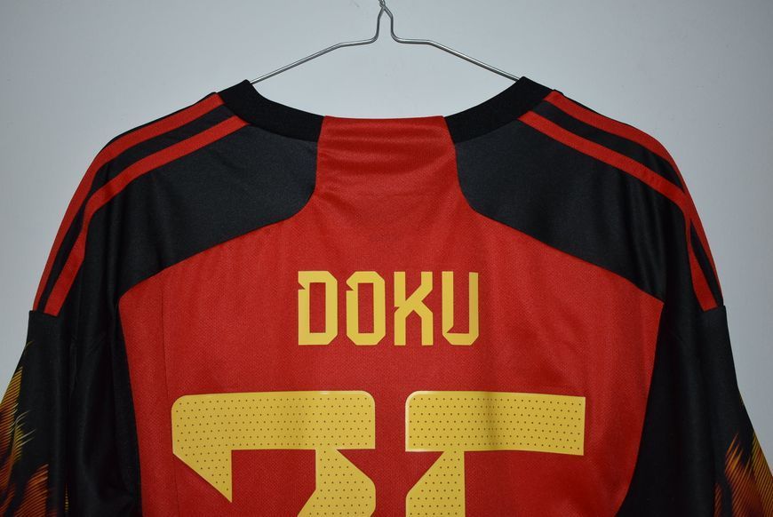 Belgium World Cup 2022 home Adidas shirt size L with Jeremy Doku on the back 4455 PHOTO