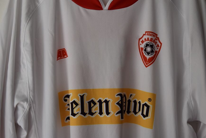 FK Mladost Apatin (Serbien) 2006-2007 udebanetr&oslash;je Apatin Apparel str. XL med Sava Radosavljev p&aring; ryggen 4993 FOTO