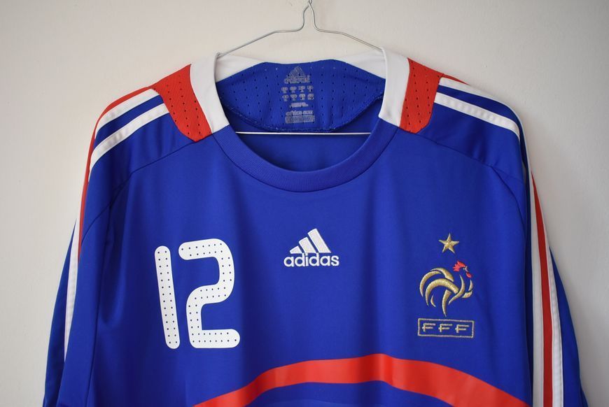 Frankrig EURO 2008 hjemme retro Adidas tr&oslash;je i st&oslash;rrelse XL med Thierry Henry p&aring; ryggen 4607 FOTO