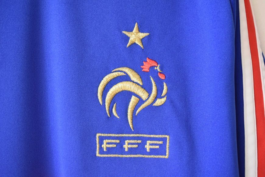 Frankrig EURO 2008 hjemme retro Adidas tr&oslash;je i st&oslash;rrelse XL med Thierry Henry p&aring; ryggen 4607 FOTO
