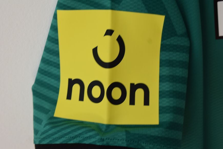 BNWT PLAYER ISSUE Newcastle United 2023-2024 udebanetr&oslash;je Castore str. L med Anthony Gordon 4882 FOTO