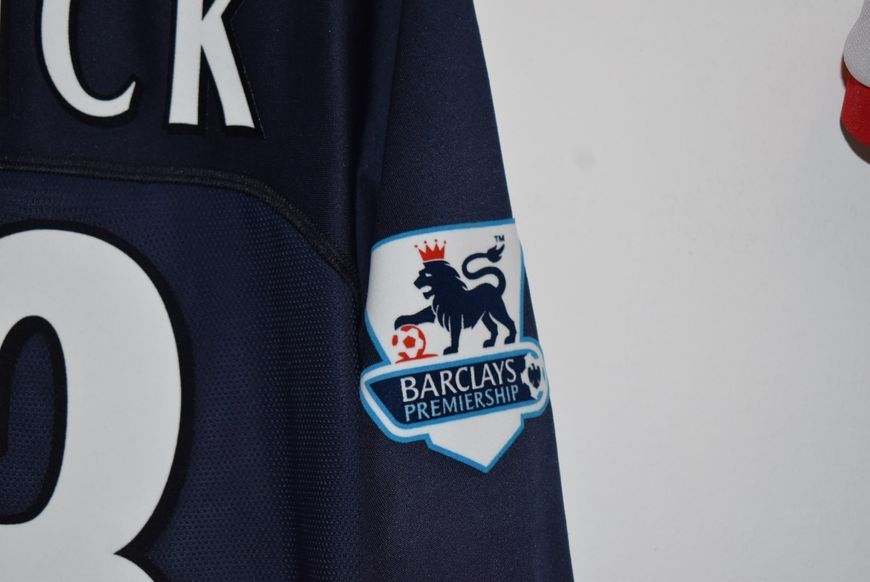 Tottenham Hotspur 2004-2005 wyjazdowa koszulka Kappa w rozmiarze L z Michael Carrick na plecach 5124 ZDJECIE