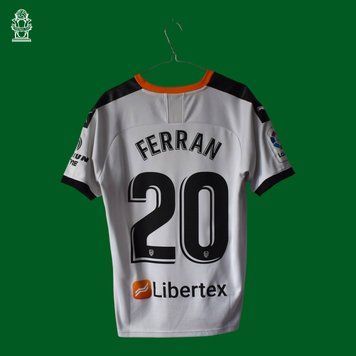 Valencia CF 2019-2020 hjemme tr&oslash;je Puma i st&oslash;rrelse M med Ferran Torres p&aring; ryggen 4508 FOTO