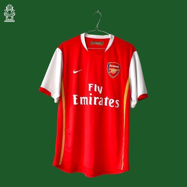 Arsenal 2006-2008 home shirt Nike in size L with Cesc on the back 4943 PHOTO