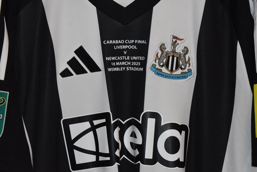 Newcastle United 2024-2025 domowa koszulka Adidas w rozmiarze XXL z Dan Burn na plecach 5142 ZDJECIE