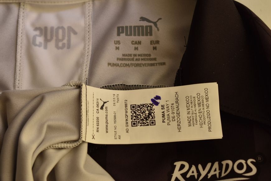 Rayados Monterrey 2019-2020 third Puma shirt in size M with Vincent Janssen on the back 4756 PHOTO