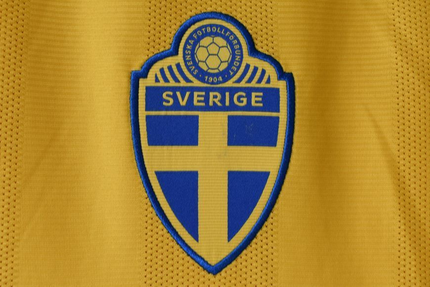 Sverige 2022-2023 hjemmetr&oslash;je Adidas i st&oslash;rrelse M med Zlatan Ibrahimović p&aring; ryggen 4608 FOTO