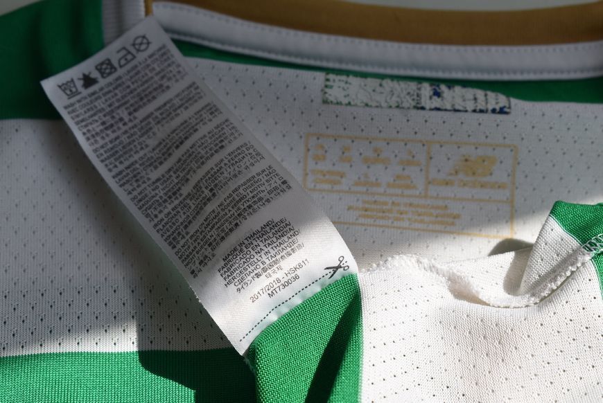 Celtic 2017-2018 domowa koszulka New Balance w rozmiarze M z Erik Sviatchenko na plecach 4808 ZDJECIE