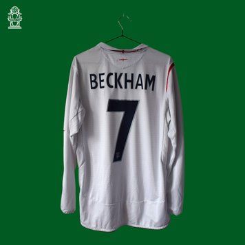 England VM 2006 hjemme lang&aelig;rmet tr&oslash;je i st&oslash;rrelse L med David Beckham p&aring; ryggen 4512 FOTO