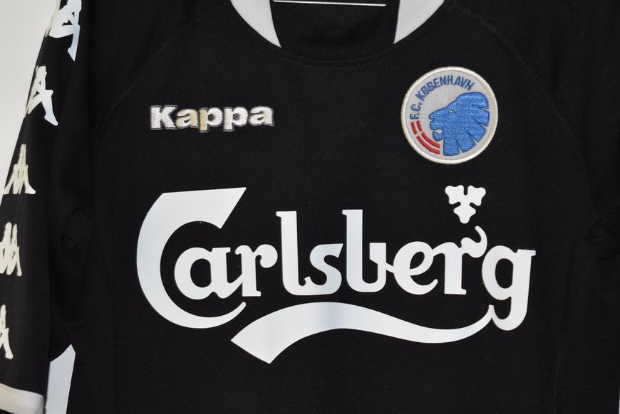 Copenhagen 2009-2010 away shirt Kappa in size M with Jesper Gr&oslash;nkj&aelig;r on the back 4854 PHOTO