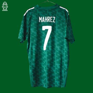 Algeria Puchar Narod&oacute;w Afryki 2021 wyjazdowa koszulka Adidas w rozmiarze XL z Riyad Mahrez na plecach 4614 ZDJECIE