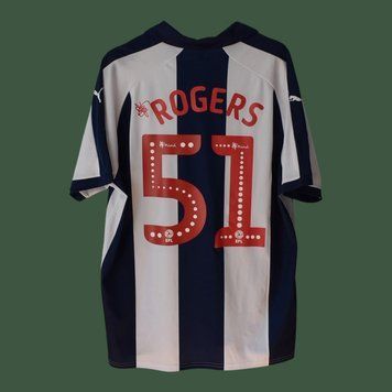 West Bromwich Albion 2018-2019 hjemmebanetr&oslash;je Puma str. L med Morgan Rogers p&aring; ryggen 5001 FOTO