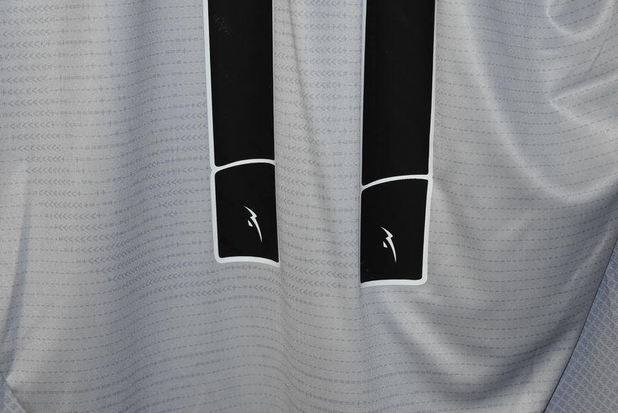 SL Benfica 2024-2025 away shirt Adidas in size L with Angel Di Maria on the back 4857 PHOTO