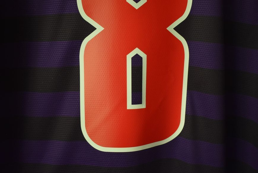 Arsenal 2012-2013 away Nike shirt in size M with Mikel Arteta on the back 4764 PHOTO