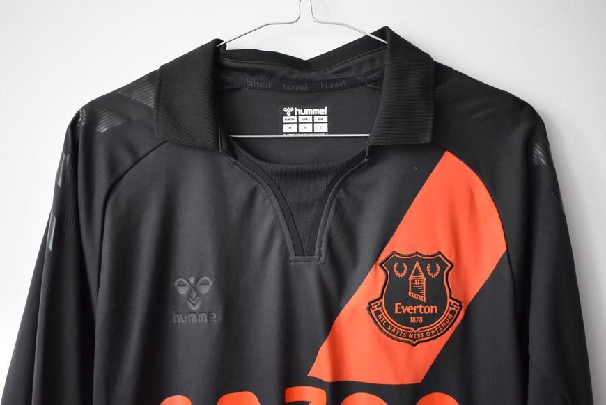 Everton 2021-2022 wyjazdowa koszulka z długim rękawem Hummel w rozmiarze M z James Rodriguez na plecach 4616 ZDJECIE