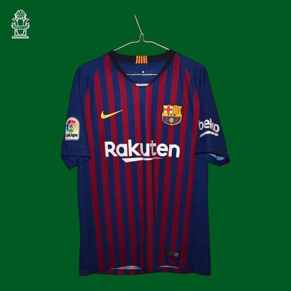 Barcelona 2018-2019 hjemme tr&oslash;je Nike i st&oslash;rrelse M med Lionel Messi p&aring; ryggen 4491 FOTO
