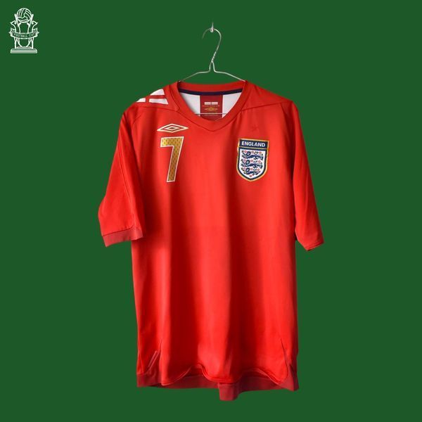 Anglia MŚ 2006 wyjazdowa koszulka Umbro w rozmiarze L z David Beckham na plecach 4739 ZDJECIE