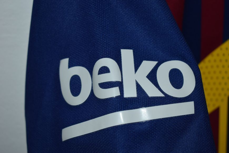 Barcelona 2018-2019 hjemme tr&oslash;je Nike i st&oslash;rrelse M med Lionel Messi p&aring; ryggen 4491 FOTO