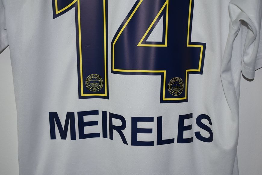 Fenerbahce 2012-2013 udebanetr&oslash;je Adidas i st&oslash;rrelse M med Raul Meireles p&aring; ryggen 4816 FOTO