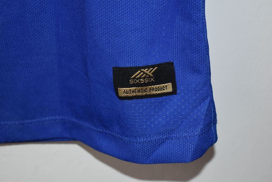 India 2021-2022 home shirt SIX5SIX in size S with Sunil Chhetri on the back 4860 PHOTO