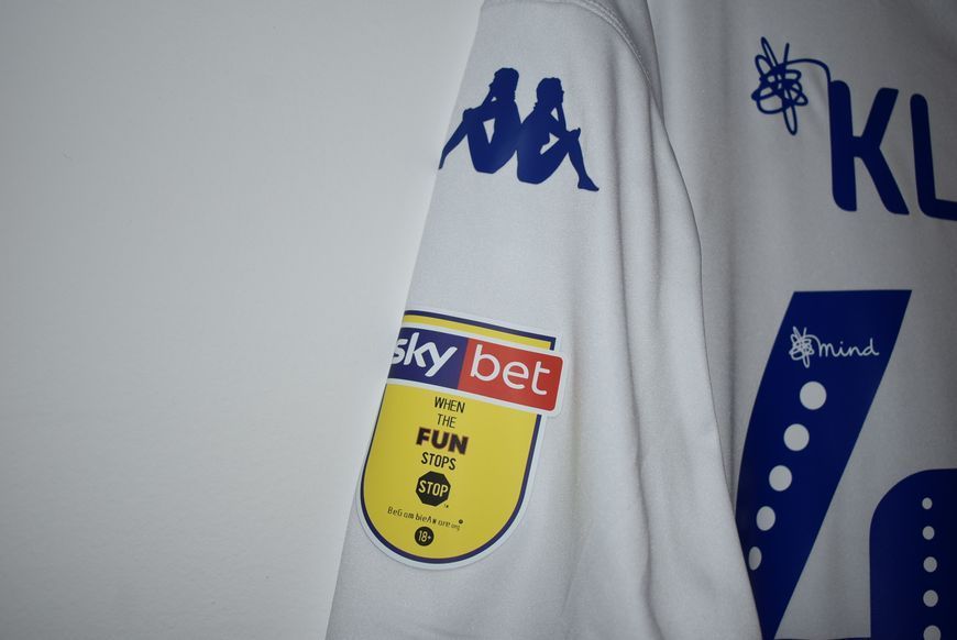 Leeds United 2018-2019 domowa koszulka Kappa w rozmiarze XL/XXL (62x79cm) z Mateuszem Klichem na plecach 4571 ZDJECIE
