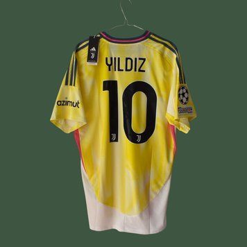Juventus 2024-2025 udebanetr&oslash;je Adidas i st&oslash;rrelse XL med Kenan Yildiz p&aring; ryggen 5005 FOTO