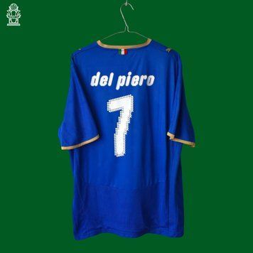 Italien EURO 2008 hjemmebanetr&oslash;je Puma i st&oslash;rrelse XL med Alessandro Del Piero p&aring; ryggen 4819 FOTO