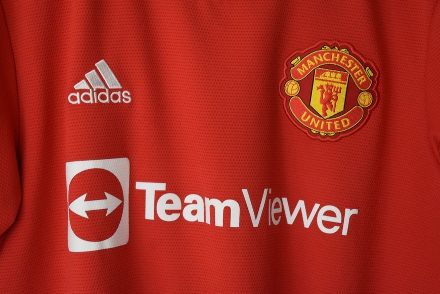 Manchester United 2021-2022 domowa koszulka Adidas w rozmiarze L z Cristiano Ronaldo na plecach 4719 ZDJECIE