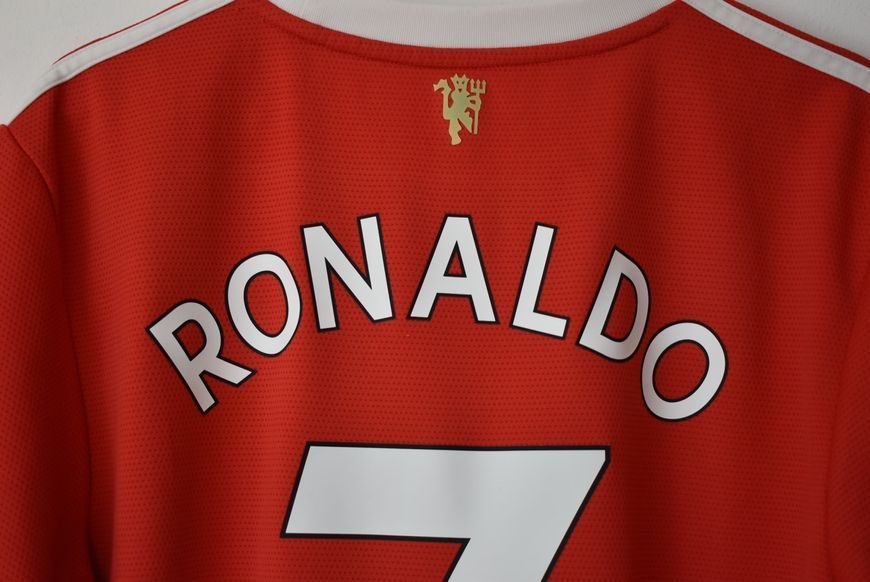 Manchester United 2021-2022 domowa koszulka Adidas w rozmiarze L z Cristiano Ronaldo na plecach 4719 ZDJECIE