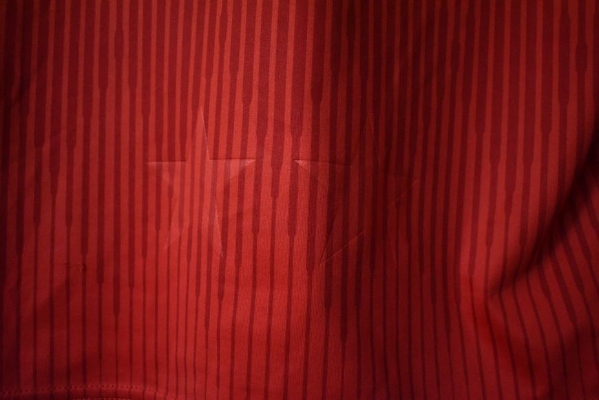 Nottingham Forest 2019-2020 home Macron shirt in size M with Matty Cash on the back 4621 PHOTO