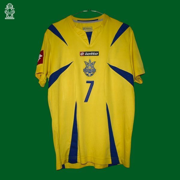 Ukraine World Cup 2006 home retro Lotto shirt size L (fit M 52x70cm) with Andriy Shevchenko on the back 4422 PHOTO