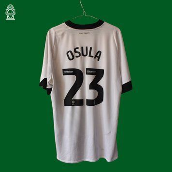 Derby County 2022-2023 hjemme tr&oslash;je Umbro i st&oslash;rrelse XL med William Osula p&aring; ryggen 4523 FOTO