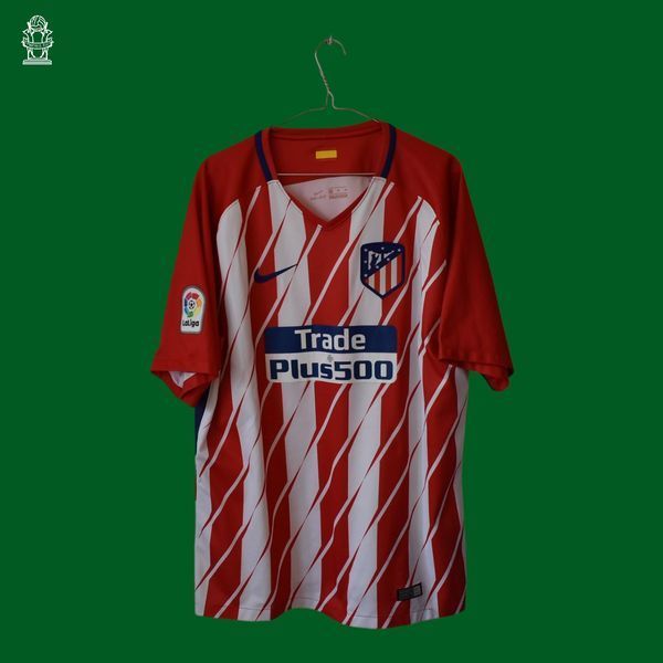 Atletico Madrid 2017-2018 hjemme tr&oslash;je Nike i st&oslash;rrelse XL med Antoine Griezmann p&aring; ryggen 4573 FOTO