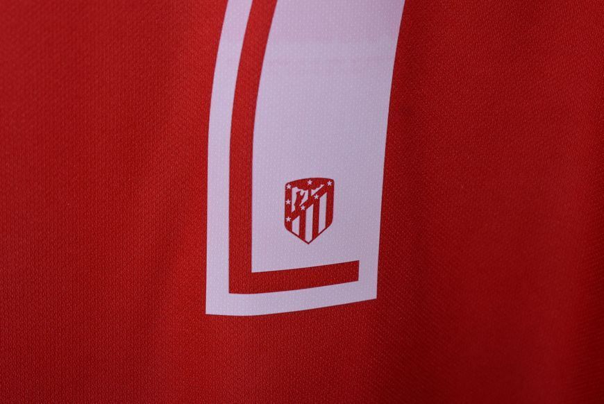 Atletico Madrid 2017-2018 hjemme tr&oslash;je Nike i st&oslash;rrelse XL med Antoine Griezmann p&aring; ryggen 4573 FOTO