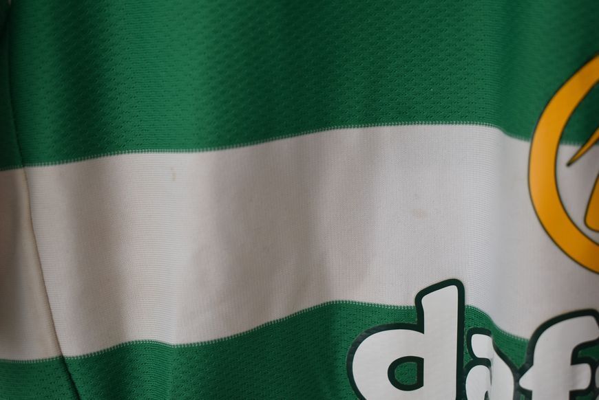 Celtic 2024-2025 home Adidas shirt in size XL with Maik Nawrocki on the back 4722 PHOTO